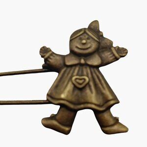 Girl Doll Bronze Safety Pin Brooch Heart Craft Charm Holder Bag Backpack Purse